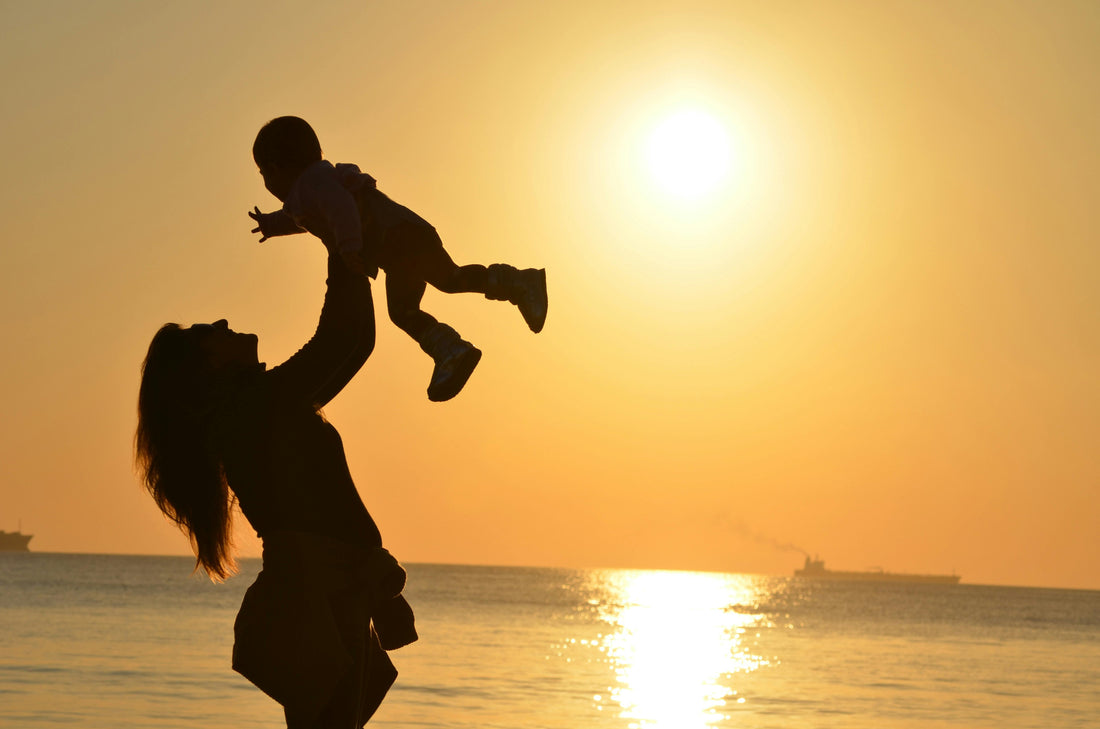 Best Nursing Cover in 2025: The Ultimate Guide for Modern Parents